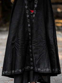 Preview: Wollumhang mit Stickerei "Alma" - schwarz